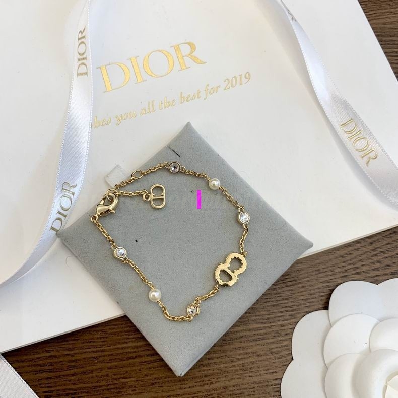 DIOR Bracelets 104